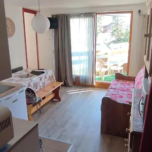 Appartement F2 Front De Neige La Rosiere